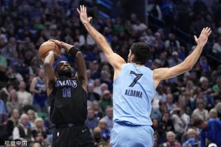 与加拉塔萨 与加拉塔萨