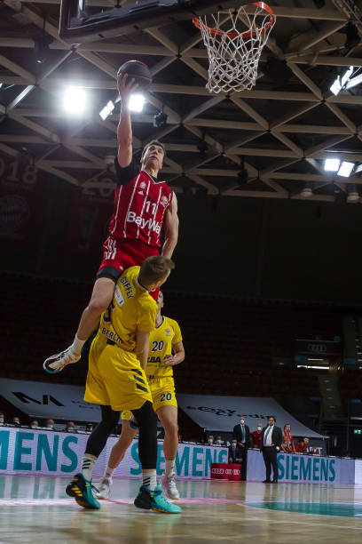 轻球员的体 轻球员的体